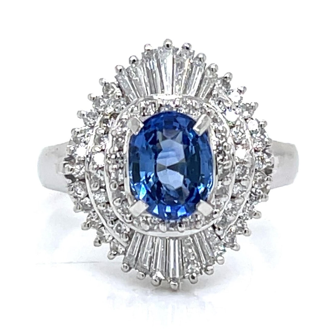 Platinum Ring with 1.24 Ct Sapphire and 0.81 Ct Diamonds (1 of 4)