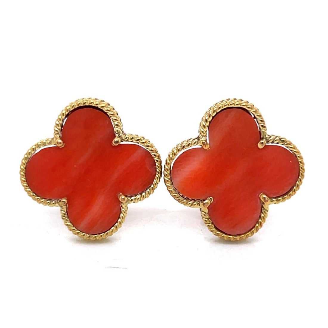 Coral Drop Earrings Crafted in 18K Yellow Gold: Coral Drop Earrings Crafted in 18K Yellow Gold These earrings are crafted from 18K yellow gold and feature coral accents. They weigh 9.2 grams and measure 0.75 inches in length. The earrings are in pr