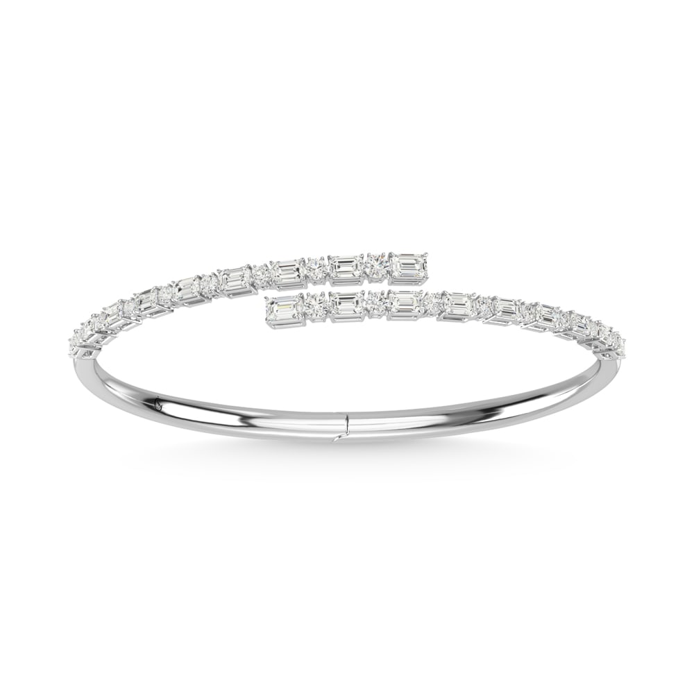 14K White Gold Diamond 3 Ct.Tw. Fashion Bangle: 14K White Gold Diamond 3 Ct.Tw. Fashion Bangle 14k White Gold Stone Color: G-h Stone Clarity: Si1 This item may take 2-5 weeks for shipping. PLEASE NOTE: Framed, Large, or heavy items do not have ship
