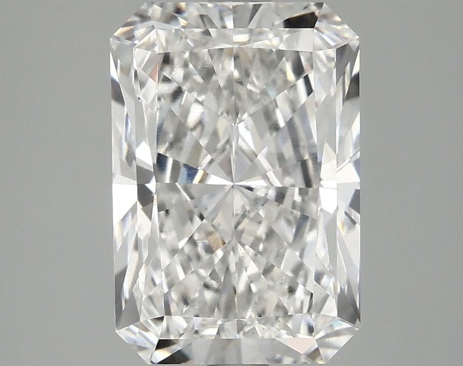 Loose Diamond - RADIANT 3.59ct F VS2: Loose Diamond - RADIANT 3.59ct F VS2 Source: This is a real non-mined Diamond that has been grown in a lab Shape: RADIANT Carats: 3.59 Color: F Clarity: VS2 Certification: IGI Video: