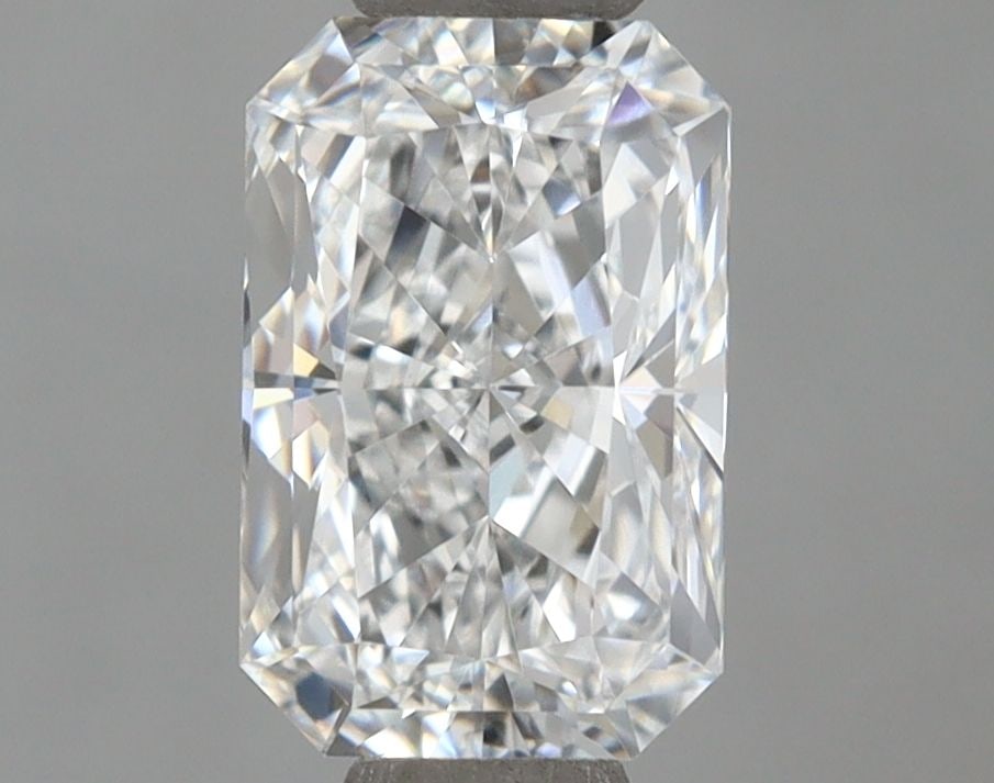 Loose Diamond - RADIANT 1.01ct E IF: Loose Diamond - RADIANT 1.01ct E IF Source: This is a real non-mined Diamond that has been grown in a lab Shape: RADIANT Carats: 1.01 Color: E Clarity: IF Certification: IGI Video: