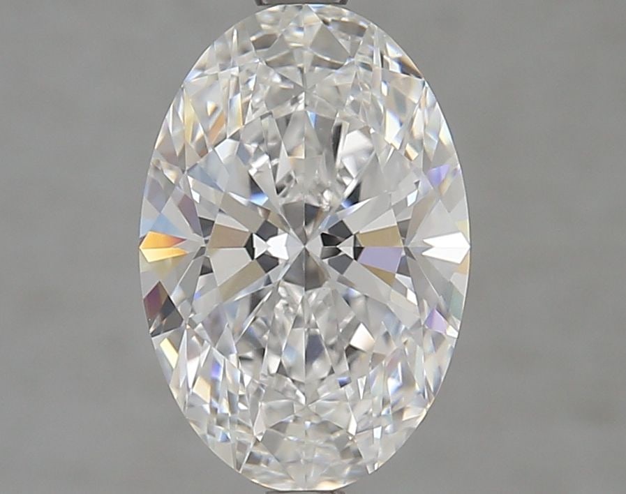 Loose Diamond - OVAL 2.7ct D VVS2: Loose Diamond - OVAL 2.7ct D VVS2 Source: This is a real non-mined Diamond that has been grown in a lab Shape: OVAL Carats: 2.7 Color: D Clarity: VVS2 Certification: GIA Video: