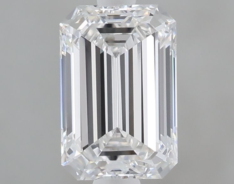 Loose Diamond - EMERALD 1.0ct E VVS2: Loose Diamond - EMERALD 1.0ct E VVS2 Source: This is a real non-mined Diamond that has been grown in a lab Shape: EMERALD Carats: 1.0 Color: E Clarity: VVS2 Certification: NONE Video: