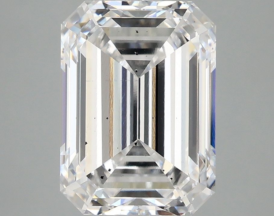 Loose Diamond - EMERALD 4.1ct E SI1: Loose Diamond - EMERALD 4.1ct E SI1 Source: This is a real non-mined Diamond that has been grown in a lab Shape: EMERALD Carats: 4.1 Color: E Clarity: SI1 Certification: IGI Video: