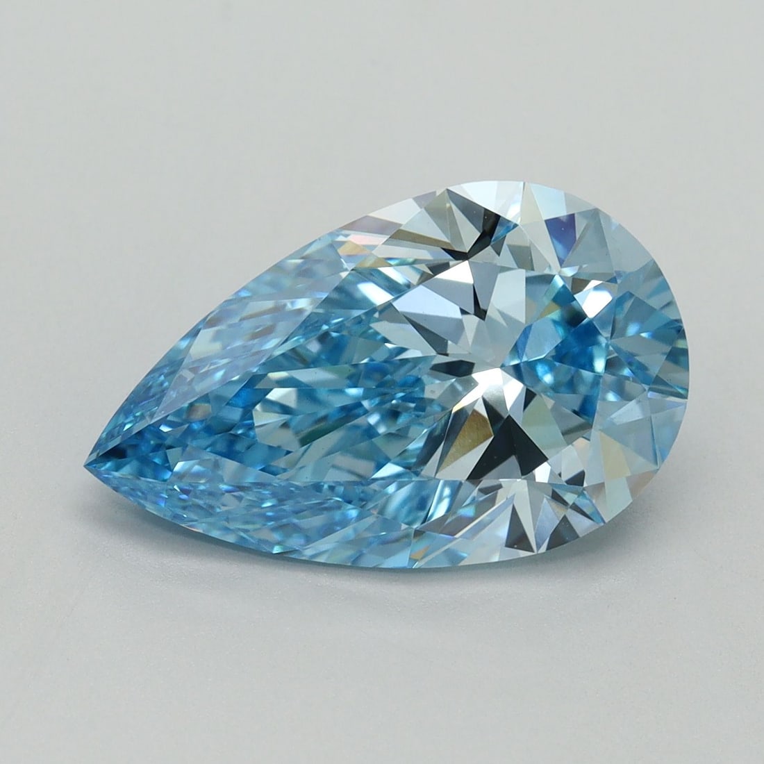 Loose Diamond - PEAR 5.03ct Fancy Vivid Blue VVS2: Loose Diamond - PEAR 5.03ct Fancy Vivid Blue VVS2 Source: This is a real non-mined Diamond that has been grown in a lab Shape: PEAR Carats: 5.03 Color: Fancy Vivid Blue Certification: IGI Video: