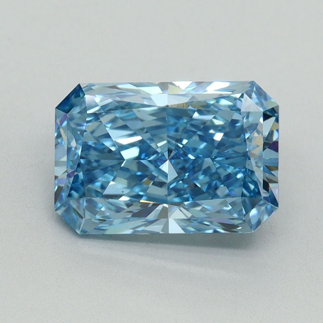 Loose Diamond - RADIANT 2.51ct Fancy Vivid Blue VS1: Loose Diamond - RADIANT 2.51ct Fancy Vivid Blue VS1 Source: This is a real non-mined Diamond that has been grown in a lab Shape: RADIANT Carats: 2.51 Color: Fancy Vivid Blue Certification: IGI Video: