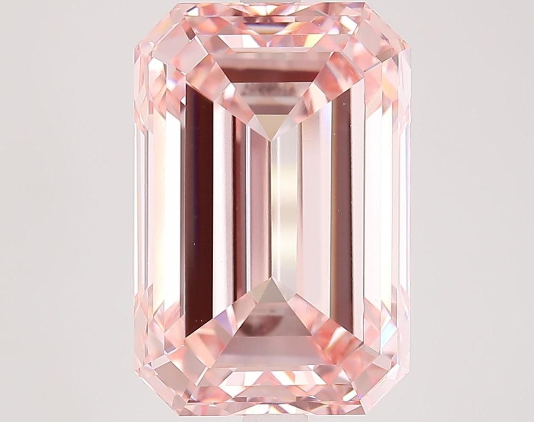 Loose Diamond - EMERALD 9.02ct Fancy Intense Pink VVS2: Loose Diamond - EMERALD 9.02ct Fancy Intense Pink VVS2 Source: This is a real non-mined Diamond that has been grown in a lab Shape: EMERALD Carats: 9.02 Color: Fancy Intense Pink Certification: IGI Vi
