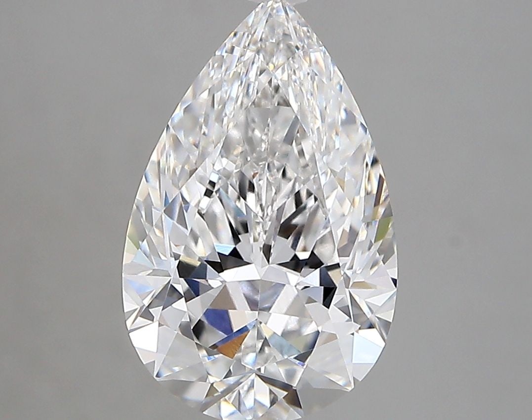 Loose Diamond - PEAR 2.77ct D VVS2: Loose Diamond - PEAR 2.77ct D VVS2 Source: This is a real non-mined Diamond that has been grown in a lab Shape: PEAR Carats: 2.77 Color: D Clarity: VVS2 Certification: IGI Video: Video Link PLEASE