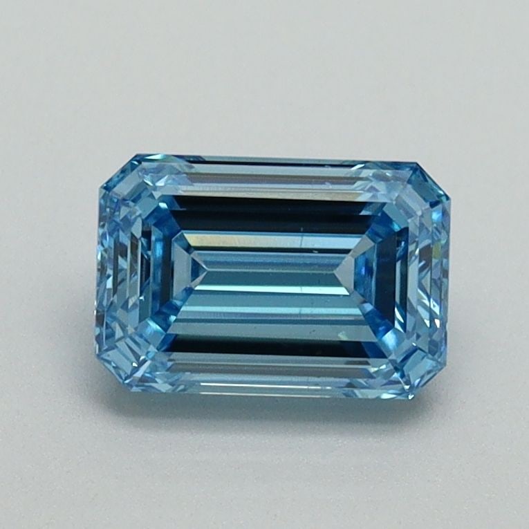 Loose Diamond - EMERALD 1.0ct Fancy Vivid Blue VS2: Loose Diamond - EMERALD 1.0ct Fancy Vivid Blue VS2 Source: This is a real non-mined Diamond that has been grown in a lab Shape: EMERALD Carats: 1.0 Color: Fancy Vivid Blue Certification: IGI Video: