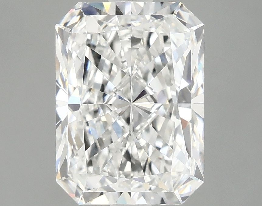 Loose Diamond - RADIANT 2.93ct E VS1: Loose Diamond - RADIANT 2.93ct E VS1 Source: This is a real non-mined Diamond that has been grown in a lab Shape: RADIANT Carats: 2.93 Color: E Clarity: VS1 Certification: IGI Video: