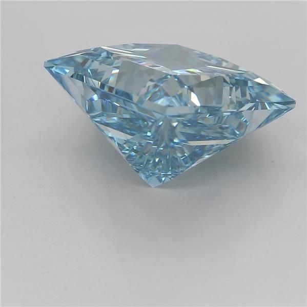 Loose Diamond - PRINCESS 3.24ct Fancy Vivid Blue VVS2: Loose Diamond - PRINCESS 3.24ct Fancy Vivid Blue VVS2 Source: This is a real non-mined Diamond that has been grown in a lab Shape: PRINCESS Carats: 3.24 Color: Fancy Vivid Blue Certification: IGI Vide