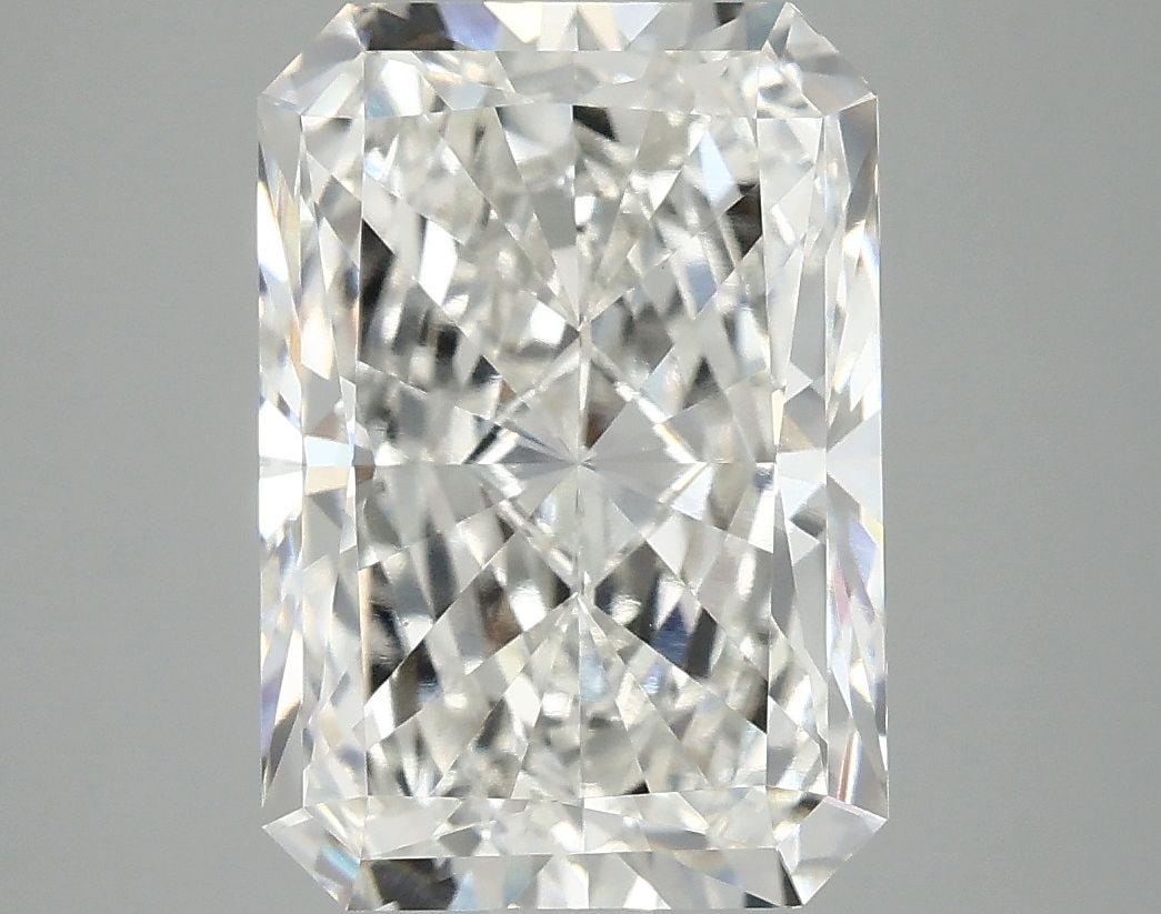 Loose Diamond - RADIANT 5.02ct H VVS2: Loose Diamond - RADIANT 5.02ct H VVS2 Source: This is a real non-mined Diamond that has been grown in a lab Shape: RADIANT Carats: 5.02 Color: H Clarity: VVS2 Certification: IGI Video: