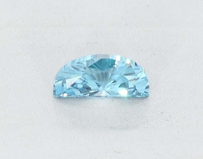 Loose Diamond - HALF MOON 0.23ct Blue VS1: Loose Diamond - HALF MOON 0.23ct Blue VS1 Source: This is a real non-mined Diamond that has been grown in a lab Shape: HALF MOON Carats: 0.23 Color: Blue Certification: NONE Video: