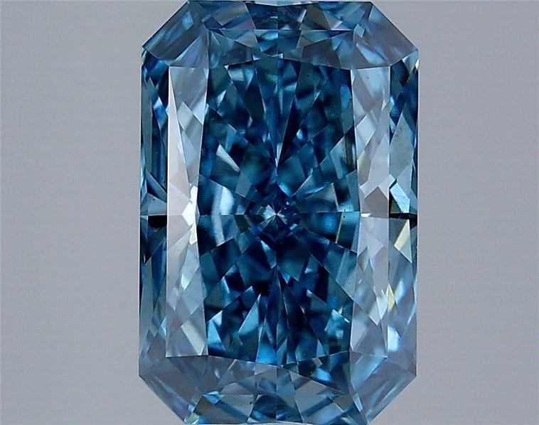 Loose Diamond - RADIANT 2.85ct Fancy Vivid Blue VS2: Loose Diamond - RADIANT 2.85ct Fancy Vivid Blue VS2 Source: This is a real non-mined Diamond that has been grown in a lab Shape: RADIANT Carats: 2.85 Color: Fancy Vivid Blue Certification: IGI Video: