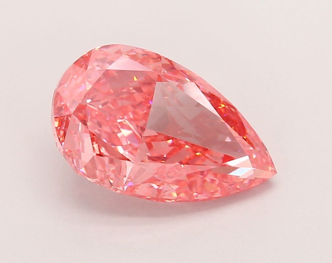 Loose Diamond - PEAR 4.09ct Fancy Vivid Pink VVS2: Loose Diamond - PEAR 4.09ct Fancy Vivid Pink VVS2 Source: This is a real non-mined Diamond that has been grown in a lab Shape: PEAR Carats: 4.09 Color: Fancy Vivid Pink Certification: IGI Video: