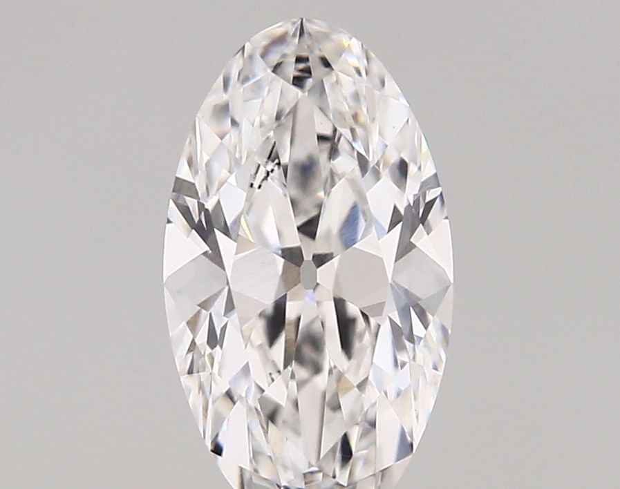 Loose Diamond - OVAL 1.74ct E VVS1: Loose Diamond - OVAL 1.74ct E VVS1 Source: This is a real non-mined Diamond that has been grown in a lab Shape: OVAL Carats: 1.74 Color: E Clarity: VVS1 Certification: IGI Video: