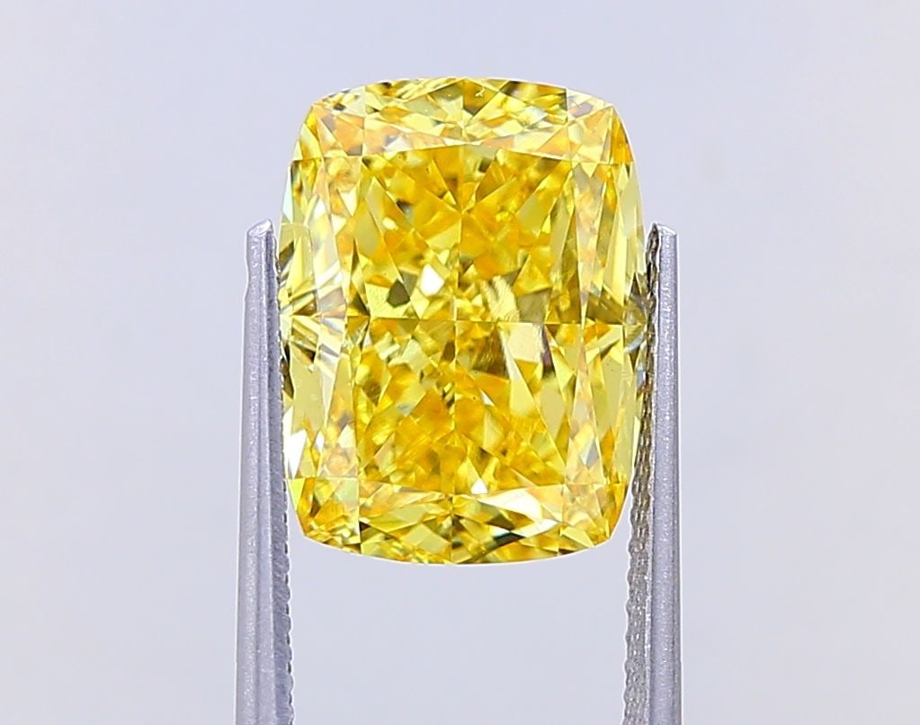 Loose Diamond - CUSHION MODIFIED 8.1ct Fancy Vivid Yellow VS1: Loose Diamond - CUSHION MODIFIED 8.1ct Fancy Vivid Yellow VS1 Source: This is a real non-mined Diamond that has been grown in a lab Shape: CUSHION MODIFIED Carats: 8.1 Color: Fancy Vivid Yellow Certif
