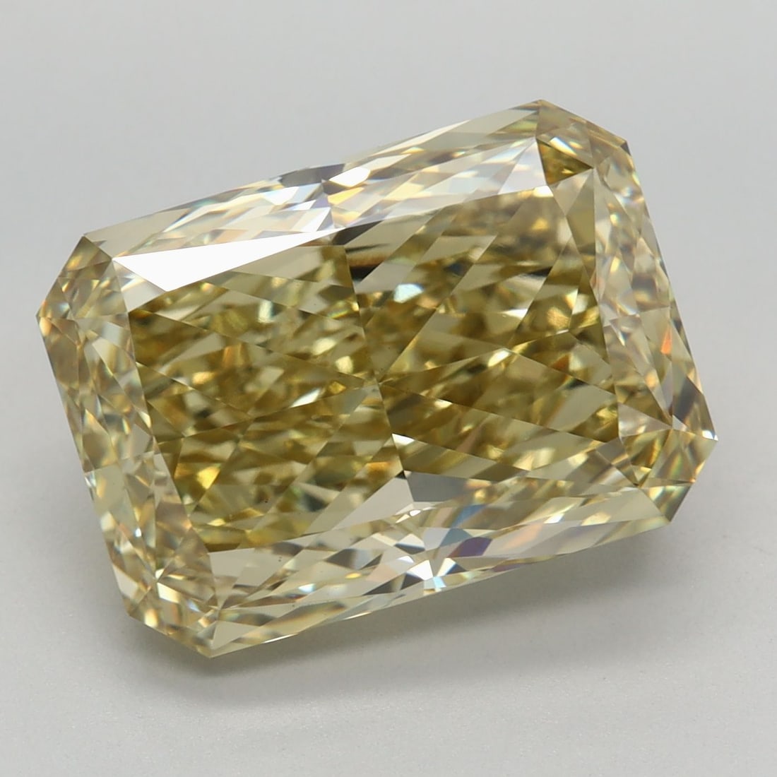 Loose Diamond - RADIANT 7.88ct Fancy Intense Yellow VS1: Loose Diamond - RADIANT 7.88ct Fancy Intense Yellow VS1 Source: This is a real non-mined Diamond that has been grown in a lab Shape: RADIANT Carats: 7.88 Color: Fancy Intense Yellow Certification: IGI
