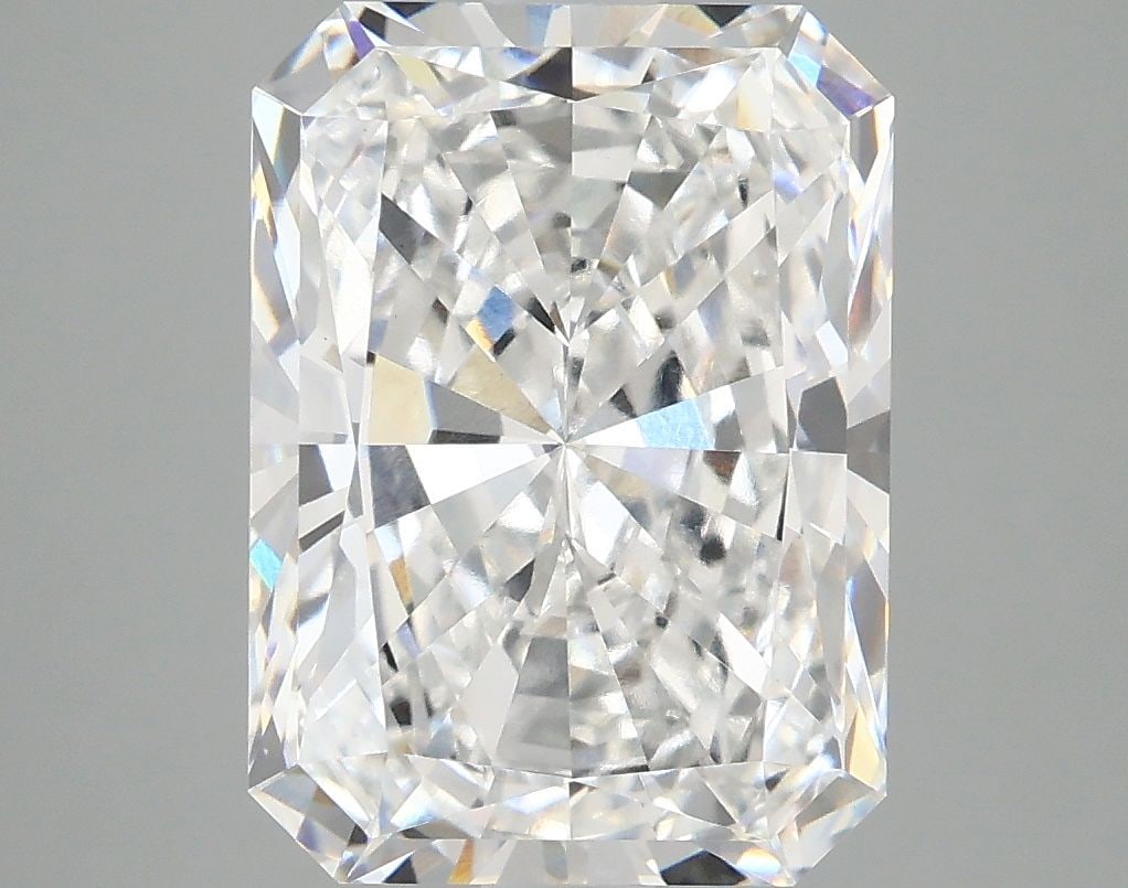 Loose Diamond - RADIANT 5.05ct E VS1: Loose Diamond - RADIANT 5.05ct E VS1 Source: This is a real non-mined Diamond that has been grown in a lab Shape: RADIANT Carats: 5.05 Color: E Clarity: VS1 Certification: IGI Video:
