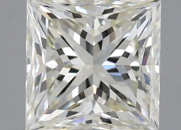 Loose Diamond - PRINCESS 0.5ct K VVS2: Loose Diamond - PRINCESS 0.5ct K VVS2 Source: Natural Shape: PRINCESS Carats: 0.5 Color: K Clarity: VVS2 Certification: IGI Video: