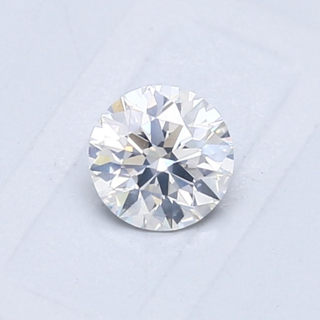 Loose Diamond - ROUND 0.46ct F I1: Loose Diamond - ROUND 0.46ct F I1 Source: Natural Shape: ROUND Carats: 0.46 Color: F Clarity: I1 Certification: GIA Video: