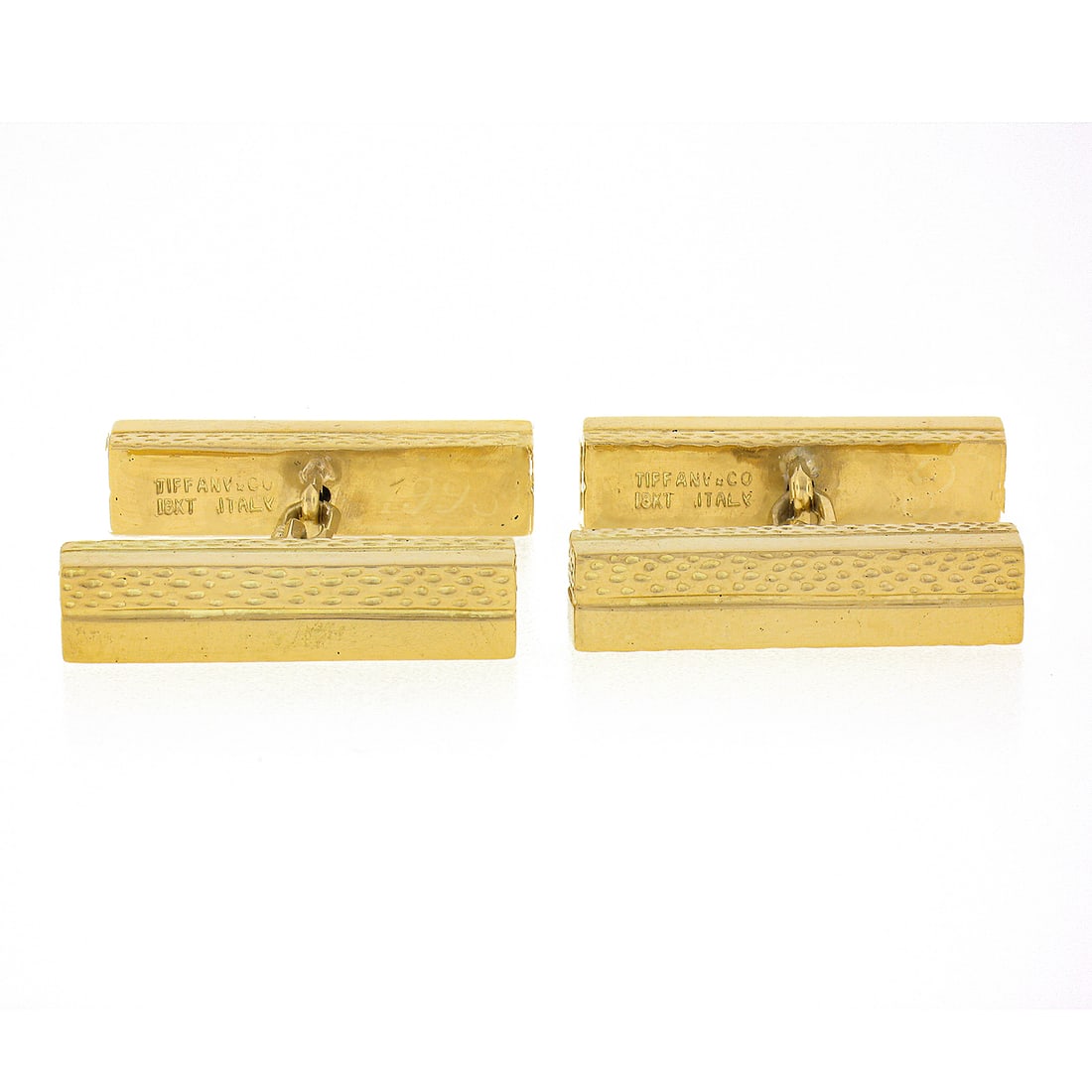 Tiffany & Co. 18k Yellow Gold Geometric Dual Box Men's Cufflinks: Tiffany & Co. 18k Yellow Gold Geometric Dual Box Men's Cufflinks Elevate your style with these luxurious Tiffany & Co. cufflinks, crafted from solid 18k yellow gold. Featuring a unique geometric dual