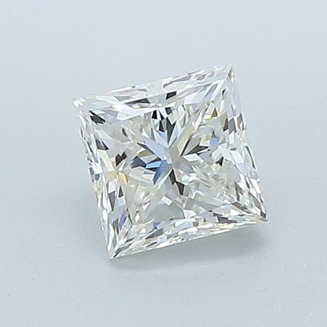Loose Diamond - PRINCESS 0.7ct I VVS2: Loose Diamond - PRINCESS 0.7ct I VVS2 Source: Natural Shape: PRINCESS Carats: 0.7 Color: I Clarity: VVS2 Certification: GIA Video:
