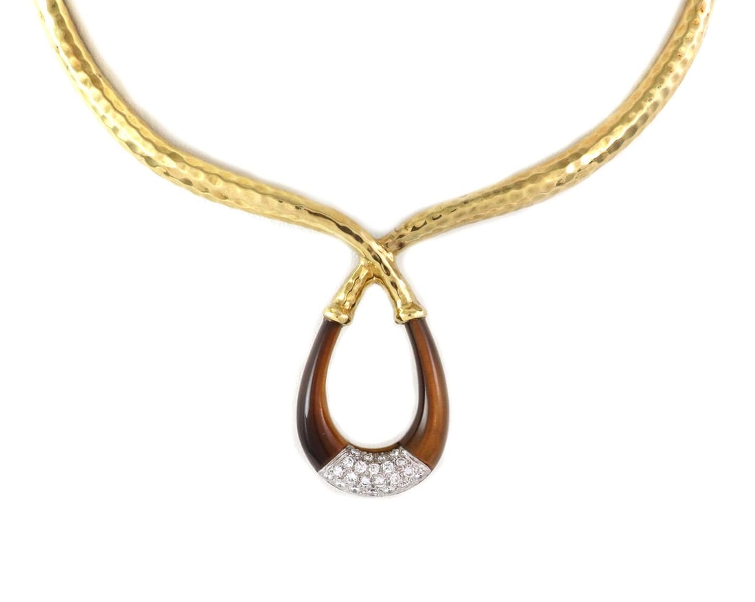 R.Stone 18k Gold Choker Necklace with 1.00ct Diamond and Tiger's Eye: R.Stone 18k Gold Choker Necklace with 1.00ct Diamond and Tiger's Eye This stunning designer choker necklace showcases the artistry of R. Stone, expertly crafted from 18k yellow and white gold. The nec