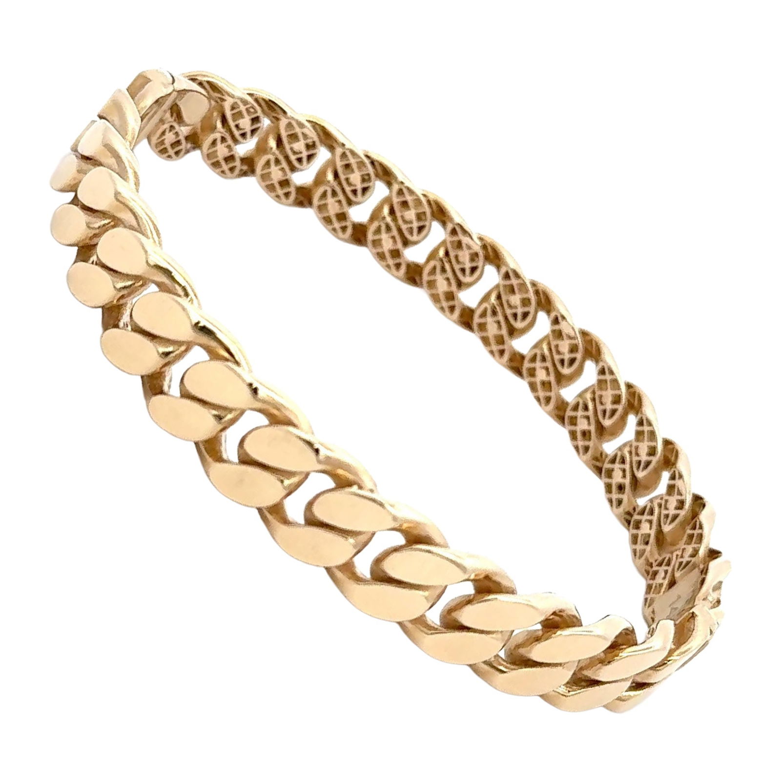 14K Yellow Gold Cuban Link Bangle Bracelet Weighing 18.8g Contemporary Design: 14K Yellow Gold Cuban Link Bangle Bracelet Weighing 18.8g Contemporary Design This contemporary Cuban link bangle bracelet is expertly crafted in 14K yellow gold, weighing 18.8 grams. It features soli