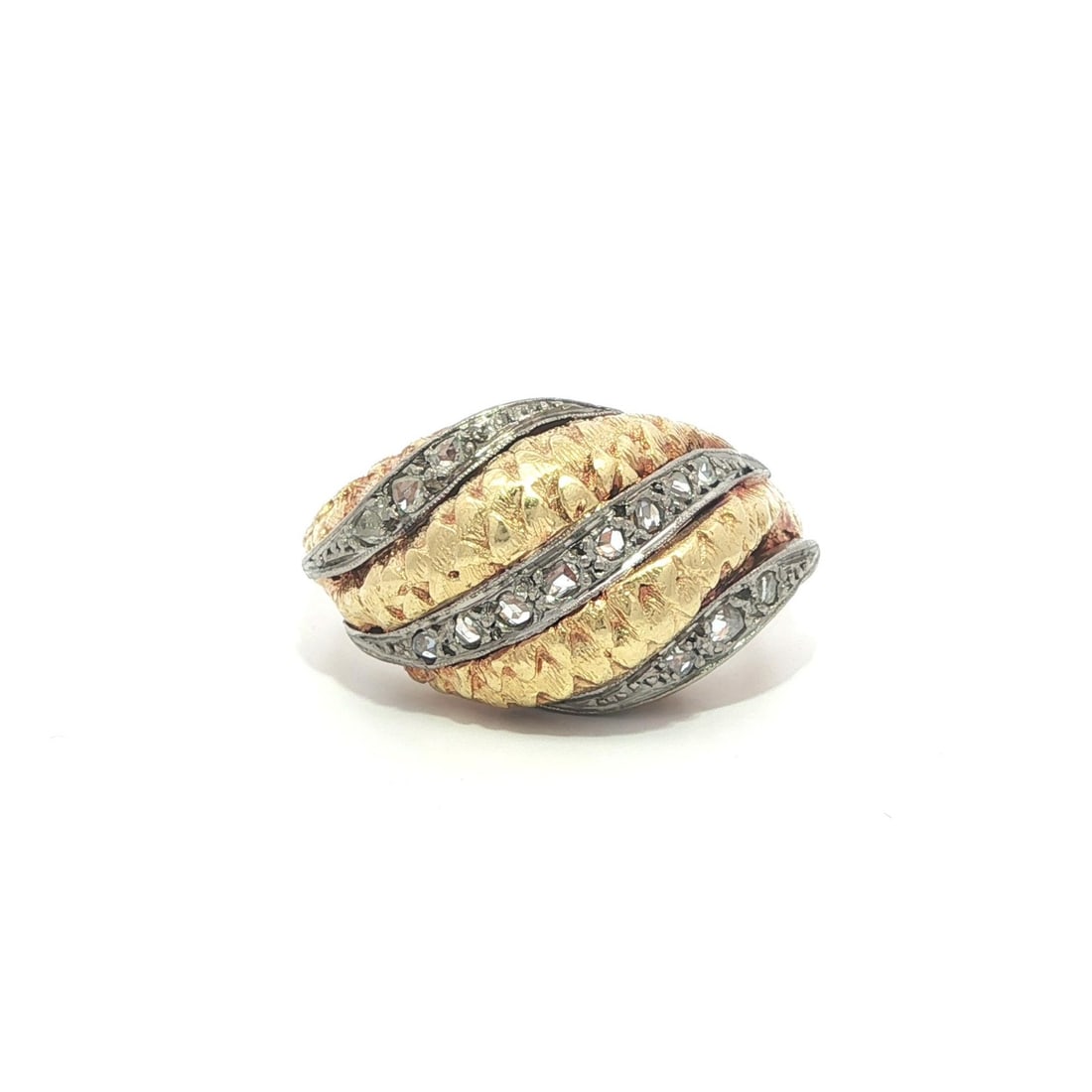 Vintage Dome Yellow Gold Ring with 0.25ctw Rose Cut Diamonds (1 of 12)