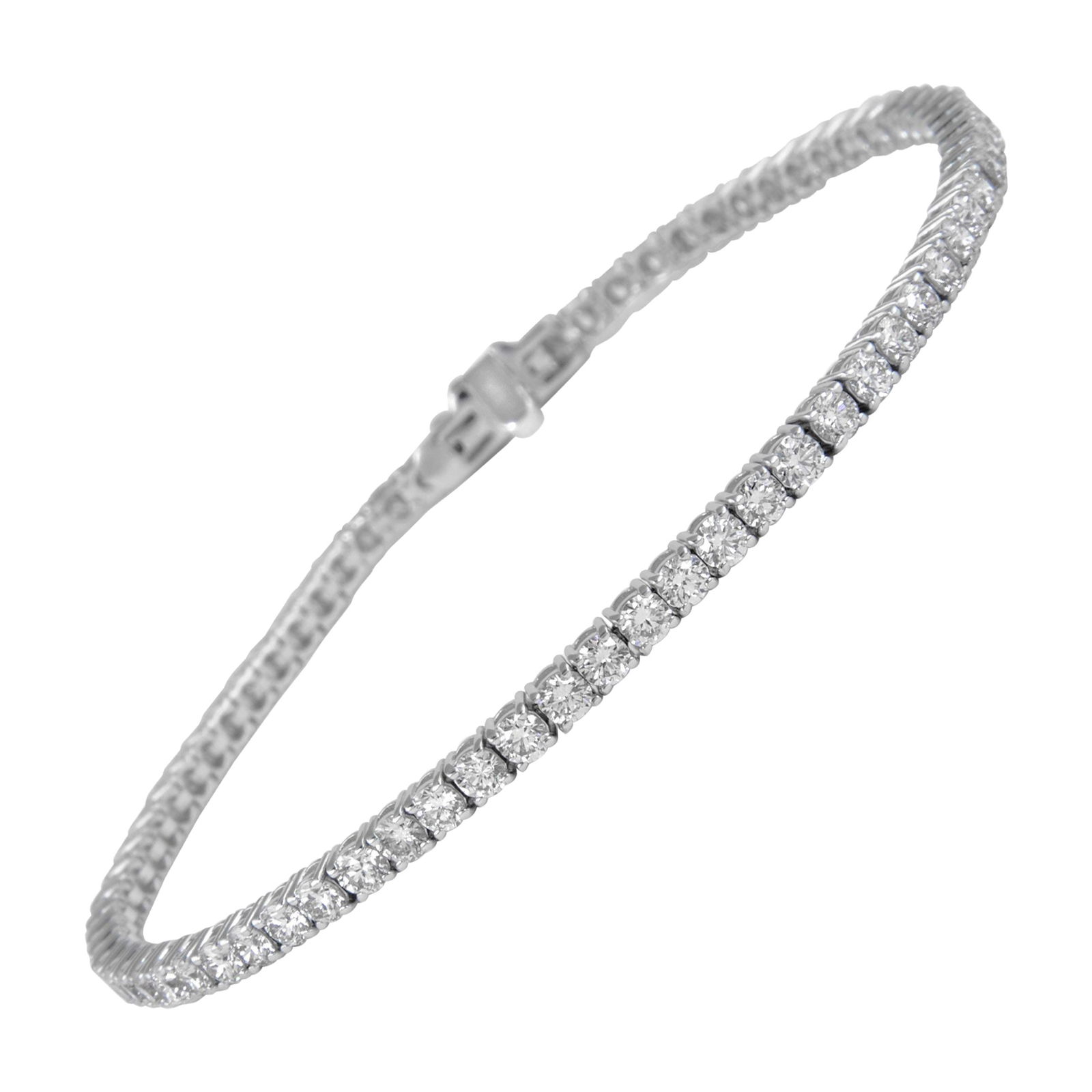 3.72ct Diamond Tennis Bracelet in 14k White Gold: 3.72ct Diamond Tennis Bracelet in 14k White Gold This exquisite 3.72ct diamond tennis bracelet showcases 66 round brilliant diamonds set in 14k white gold. With a total weight of 3.72 carats, the diam
