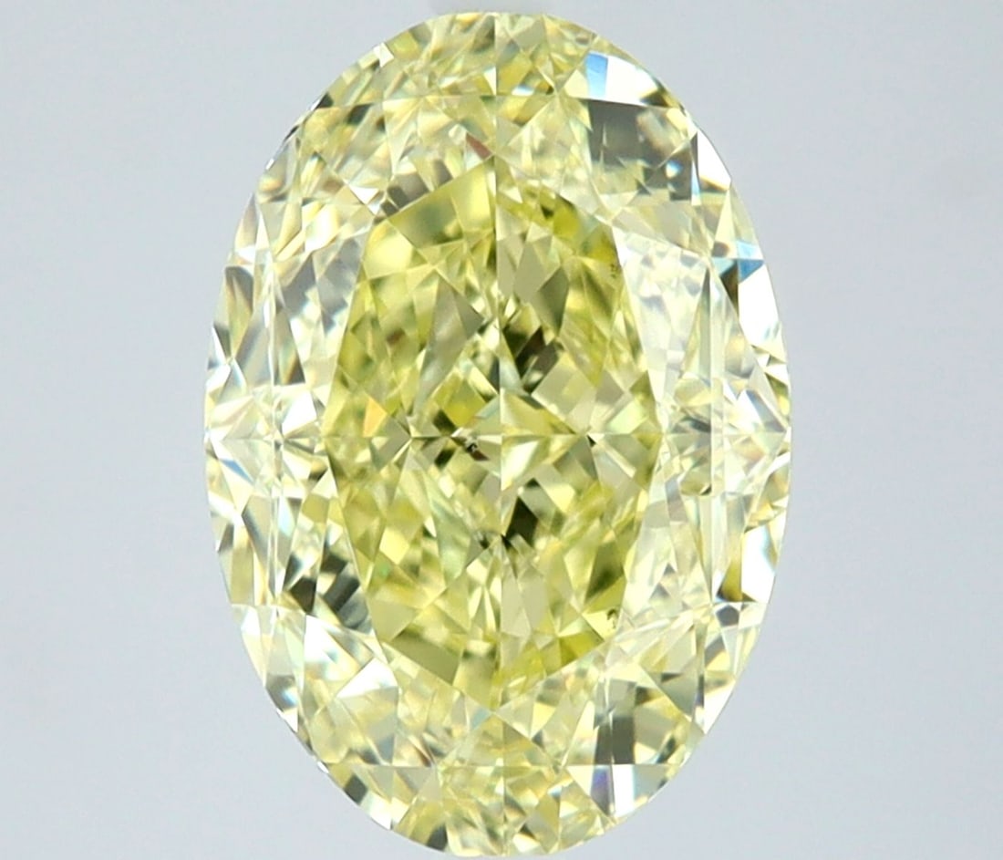 Loose Diamond - OVAL 2.29ct Fancy Yellow VS2: Loose Diamond - OVAL 2.29ct Fancy Yellow VS2 Source: Natural Shape: OVAL Carats: 2.29 Color: Fancy Yellow Certification: GIA Video: