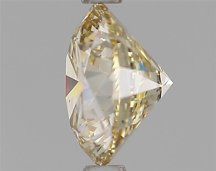 Loose Diamond - ROUND 1.71ct Fancy Light Brownish Yellow SI2: Loose Diamond - ROUND 1.71ct Fancy Light Brownish Yellow SI2 Source: Natural Shape: ROUND Carats: 1.71 Color: Fancy Light Brownish Yellow Certification: GIA Video: