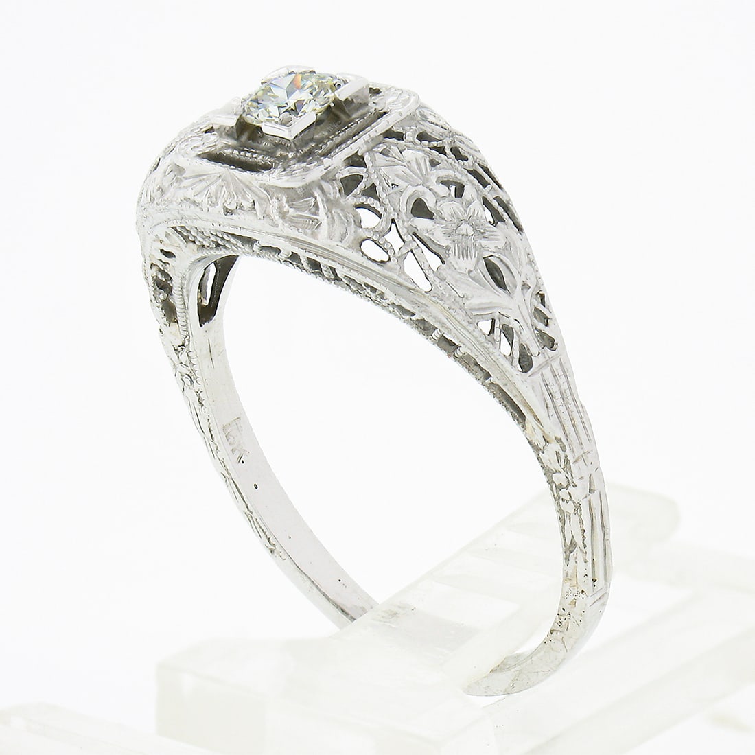 Antique Art Deco 18K White Gold 0.20ctw Old European Diamond Filigree Ring - 9