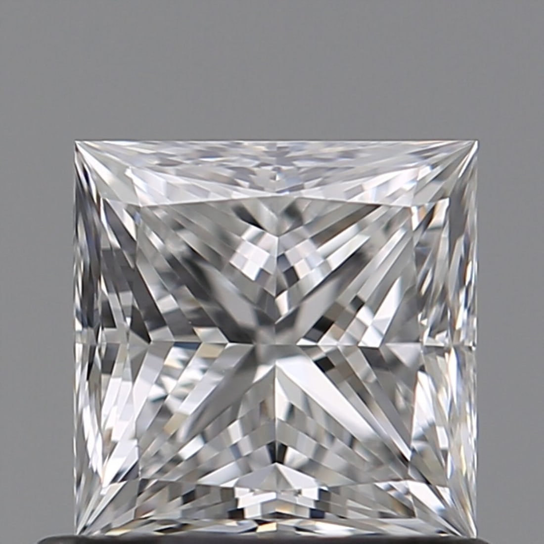 Loose Diamond - PRINCESS 0.71ct E VVS2 (1 of 1)