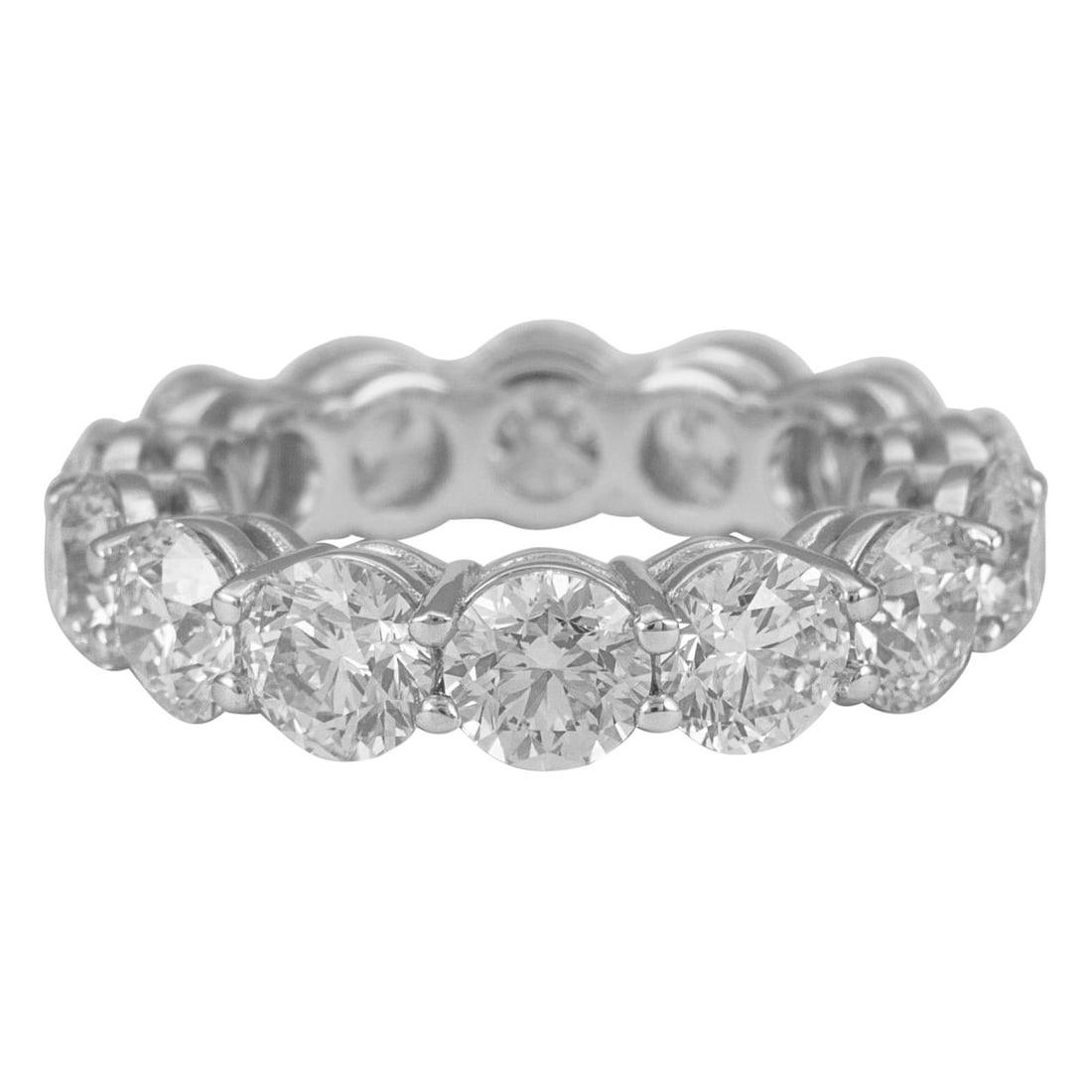 6.43ct Round Diamond Eternity Band 18k White Gold: 6.43ct Round Diamond Eternity Band 18k White Gold This stunning 6.43 ct Round Diamond Eternity Band features 14 round brilliant diamonds averaging 0.45 ct each, beautifully set in luxurious 18k white