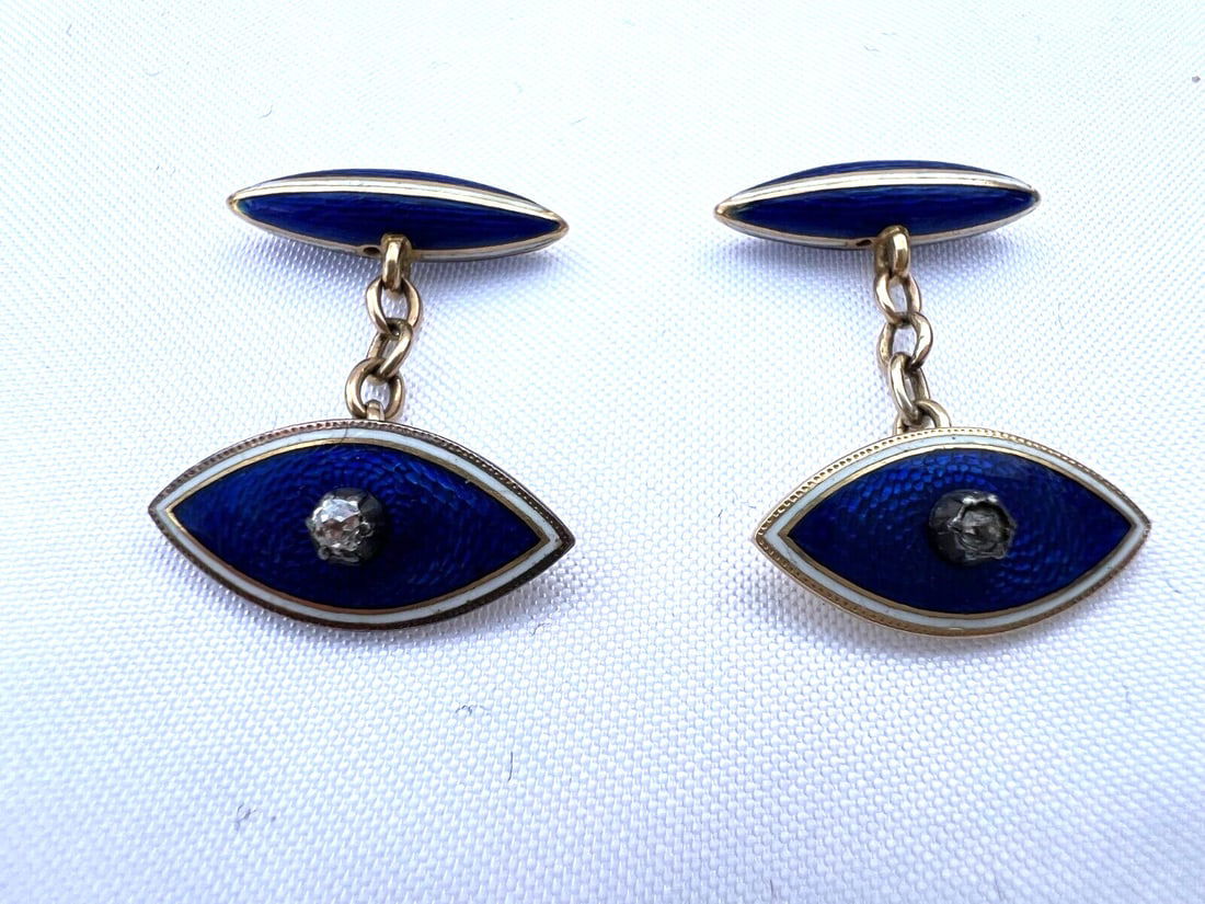 Art Deco 18K Gold Diamond Sterling Silver Cufflinks Signed: Art Deco 18K Gold Diamond Sterling Silver Cufflinks Signed Discover a stunning pair of Art Deco cufflinks crafted from luxurious 18K enameled gold and sterling silver, embellished with exquisite diamo