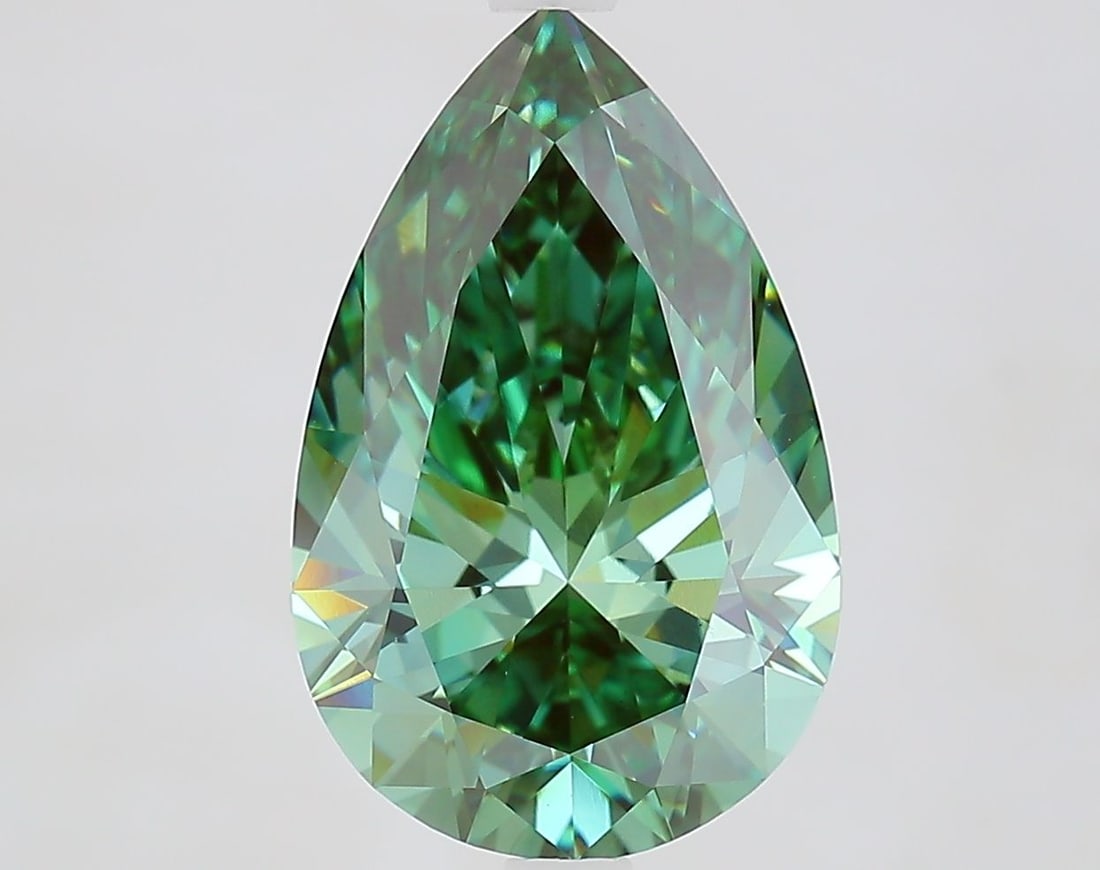 Loose Diamond - PEAR 4.53ct Fancy Vivid Green VS1: Loose Diamond - PEAR 4.53ct Fancy Vivid Green VS1 Source: This is a real non-mined Diamond that has been grown in a lab Shape: PEAR Carats: 4.53 Color: Fancy Vivid Green Certification: IGI Video: