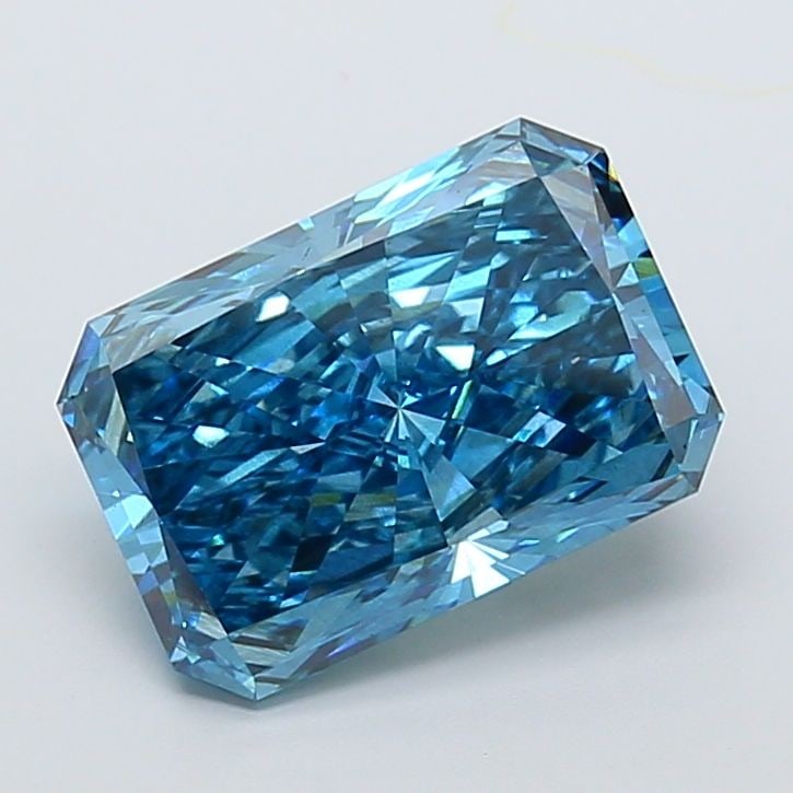 Loose Diamond - RADIANT 8.12ct Fancy Vivid Blue VS2: Loose Diamond - RADIANT 8.12ct Fancy Vivid Blue VS2 Source: This is a real non-mined Diamond that has been grown in a lab Shape: RADIANT Carats: 8.12 Color: Fancy Vivid Blue Certification: IGI Video: