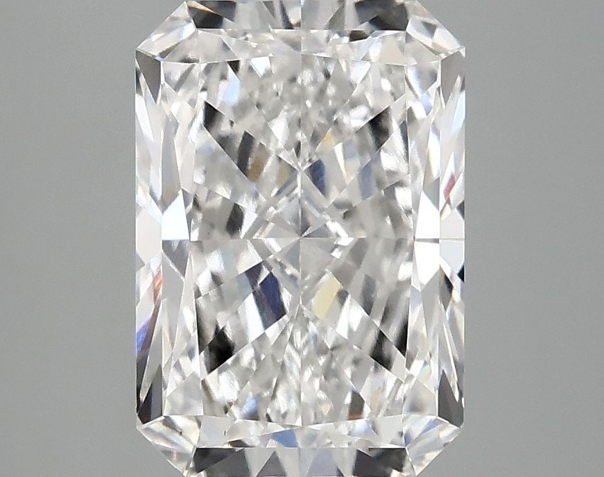Loose Diamond - RADIANT 3.01ct F VS1: Loose Diamond - RADIANT 3.01ct F VS1 Source: This is a real non-mined Diamond that has been grown in a lab Shape: RADIANT Carats: 3.01 Color: F Clarity: VS1 Certification: IGI Video: