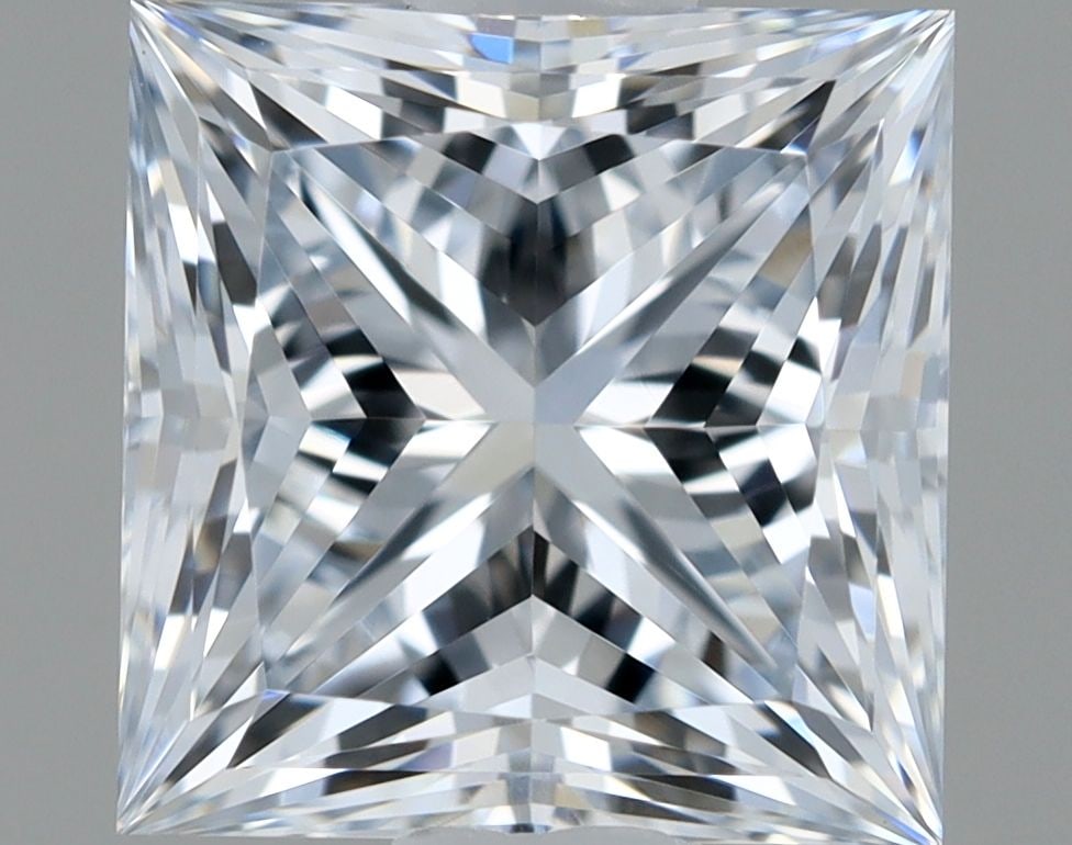 Loose Diamond - PRINCESS 1.06ct G VVS2: Loose Diamond - PRINCESS 1.06ct G VVS2 Source: This is a real non-mined Diamond that has been grown in a lab Shape: PRINCESS Carats: 1.06 Color: G Clarity: VVS2 Certification: IGI Video: Video Link 