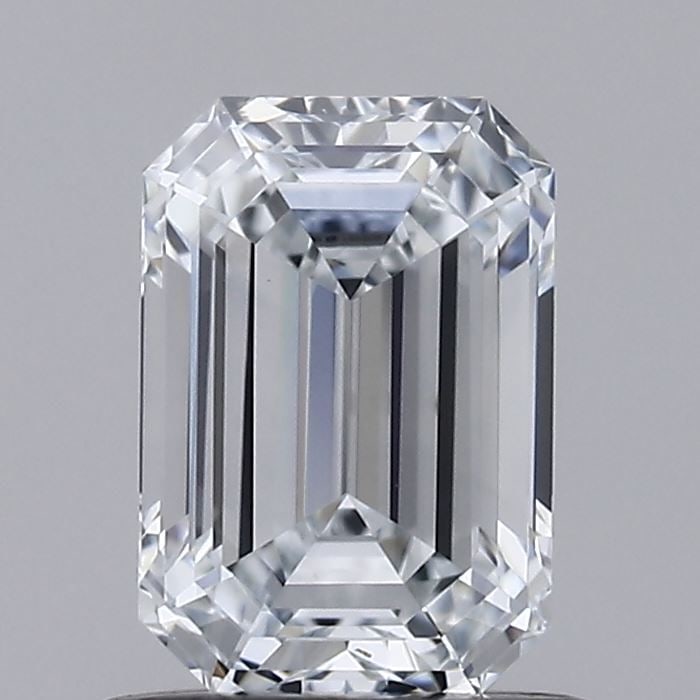 Loose Diamond - EMERALD 0.91ct F VS1: Loose Diamond - EMERALD 0.91ct F VS1 Source: This is a real non-mined Diamond that has been grown in a lab Shape: EMERALD Carats: 0.91 Color: F Clarity: VS1 Certification: IGI Video: