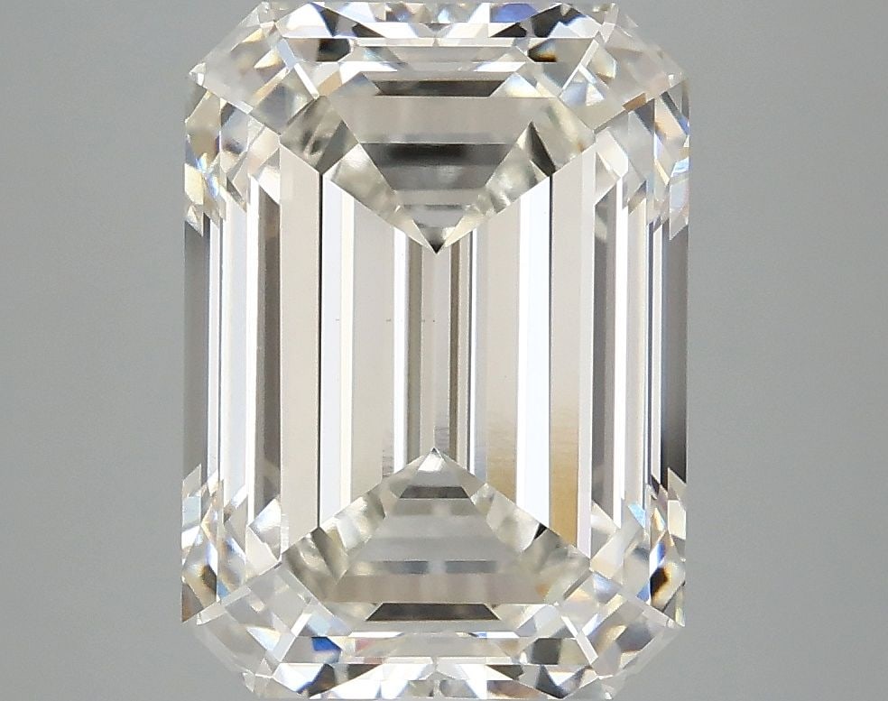 Loose Diamond - EMERALD 5.1ct G VVS2: Loose Diamond - EMERALD 5.1ct G VVS2 Source: This is a real non-mined Diamond that has been grown in a lab Shape: EMERALD Carats: 5.1 Color: G Clarity: VVS2 Certification: IGI Video: