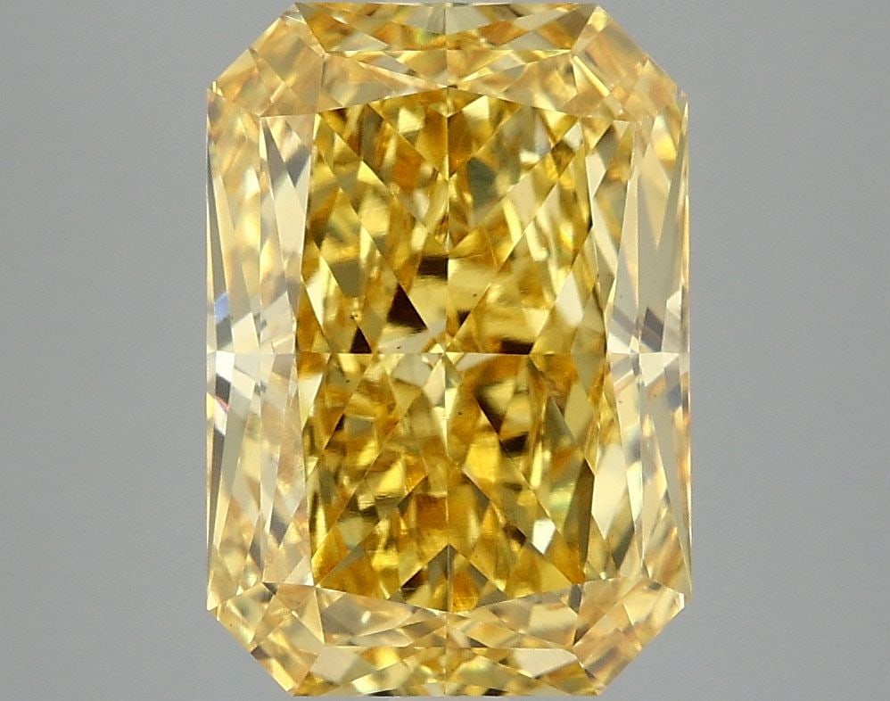 Loose Diamond - RADIANT 4.91ct Fancy Vivid Yellow VS1: Loose Diamond - RADIANT 4.91ct Fancy Vivid Yellow VS1 Source: This is a real non-mined Diamond that has been grown in a lab Shape: RADIANT Carats: 4.91 Color: Fancy Vivid Yellow Certification: IGI Vid