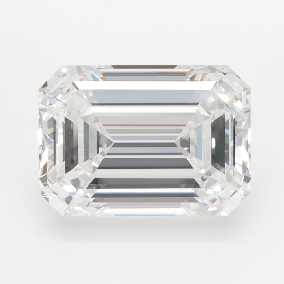 Loose Diamond - EMERALD 3.09ct D VVS1: Loose Diamond - EMERALD 3.09ct D VVS1 Source: This is a real non-mined Diamond that has been grown in a lab Shape: EMERALD Carats: 3.09 Color: D Clarity: VVS1 Certification: IGI Video:
