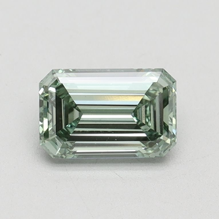 Loose Diamond - EMERALD 0.73ct Fancy Intense Green VVS2: Loose Diamond - EMERALD 0.73ct Fancy Intense Green VVS2 Source: This is a real non-mined Diamond that has been grown in a lab Shape: EMERALD Carats: 0.73 Color: Fancy Intense Green Certification: IGI