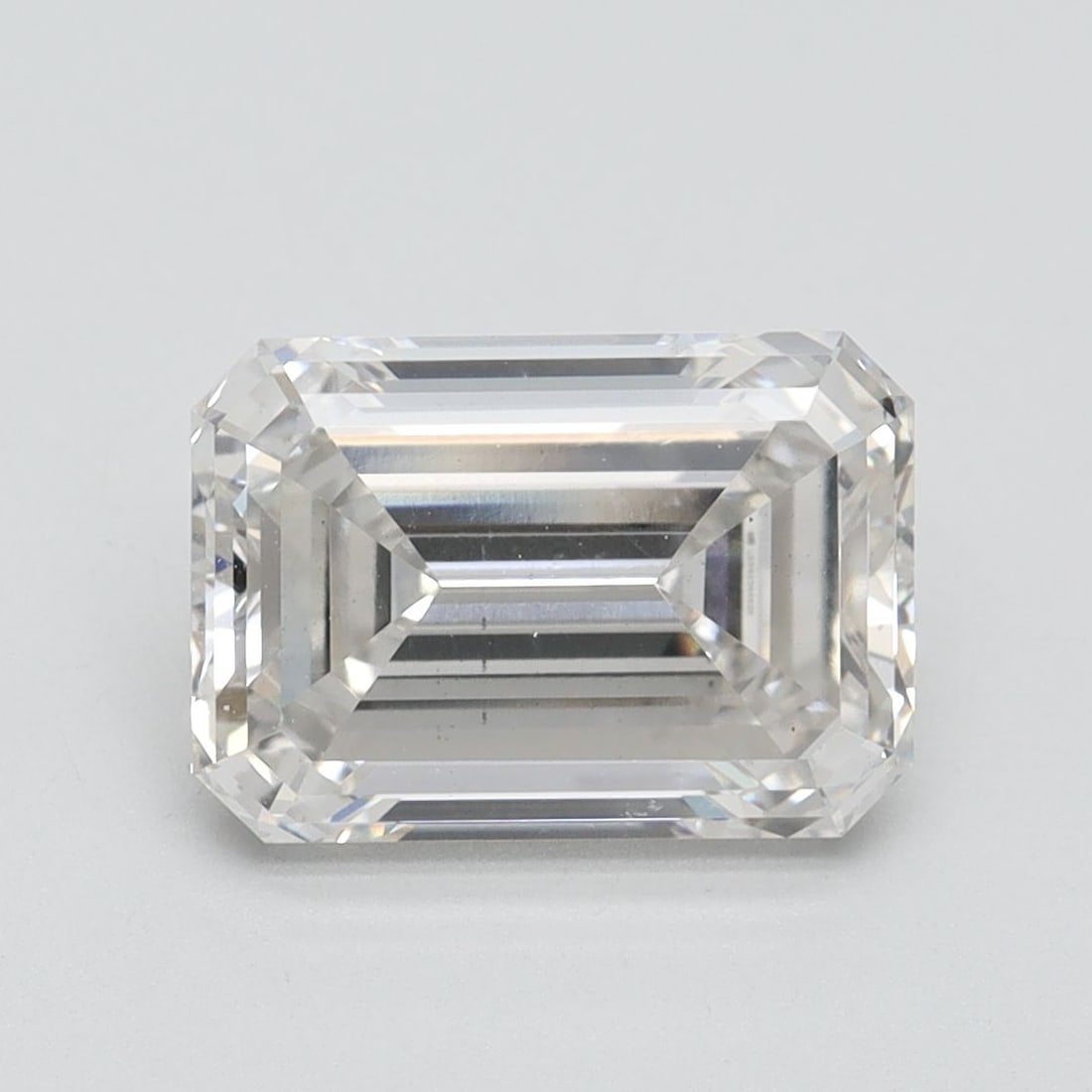 Loose Diamond - EMERALD 3.03ct G VS2: Loose Diamond - EMERALD 3.03ct G VS2 Source: This is a real non-mined Diamond that has been grown in a lab Shape: EMERALD Carats: 3.03 Color: G Clarity: VS2 Certification: IGI Video: