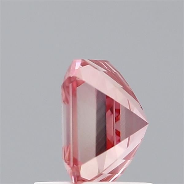 Loose Diamond - SQUARE EMERALD 1.36ct Fancy Vivid Pink VS1: Loose Diamond - SQUARE EMERALD 1.36ct Fancy Vivid Pink VS1 Source: This is a real non-mined Diamond that has been grown in a lab Shape: SQUARE EMERALD Carats: 1.36 Color: Fancy Vivid Pink
