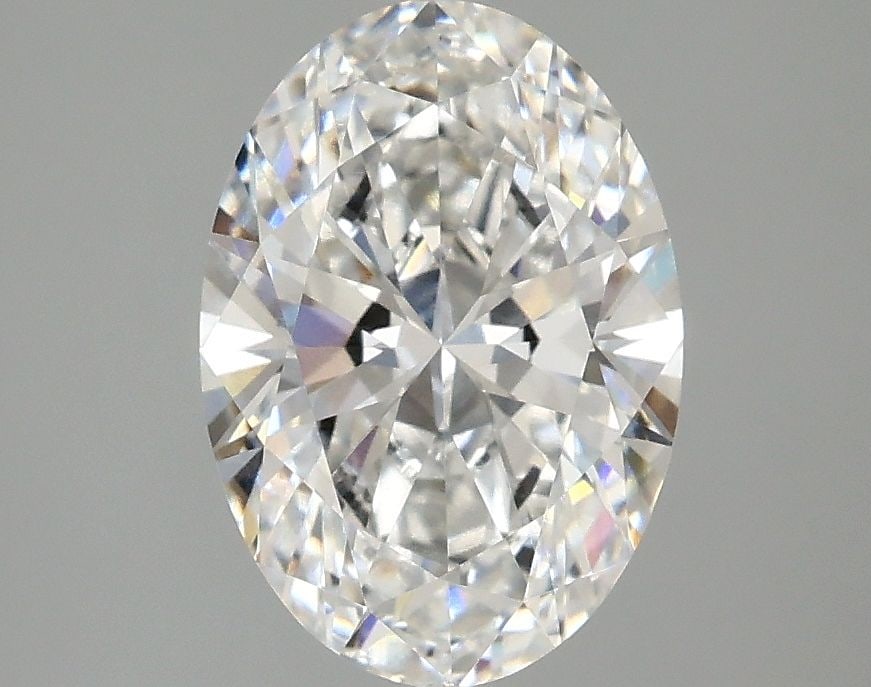 Loose Diamond - OVAL 2.01ct E VVS2: Loose Diamond - OVAL 2.01ct E VVS2 Source: This is a real non-mined Diamond that has been grown in a lab Shape: OVAL Carats: 2.01 Color: E Clarity: VVS2 Certification: IGI Video: Video Link PLEASE