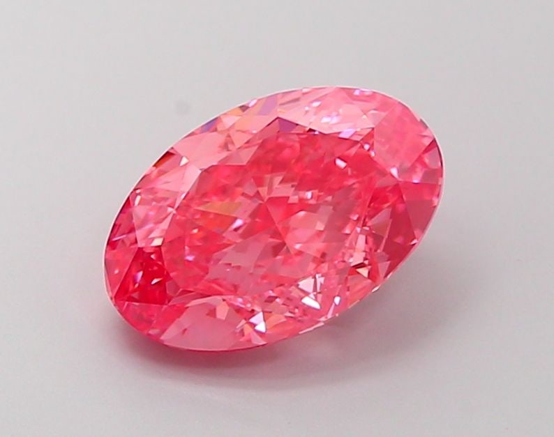Loose Diamond - OVAL 2.53ct Fancy Vivid Pink VS1: Loose Diamond - OVAL 2.53ct Fancy Vivid Pink VS1 Source: This is a real non-mined Diamond that has been grown in a lab Shape: OVAL Carats: 2.53 Color: Fancy Vivid Pink Certification: IGI Video: